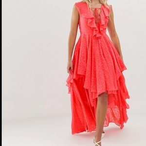 NWT🌟 Layered hibiscus maxi dress - Never worn! 🌟